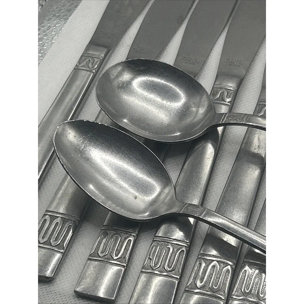 National Stainless Japan NST43 Stainless Flatware Silverware LOT OF 8 Knives